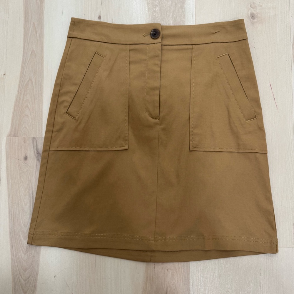 NWT Ann Taylor Factory Women's Size 8 Khaki Tan Skirt Button Zipper Pockets